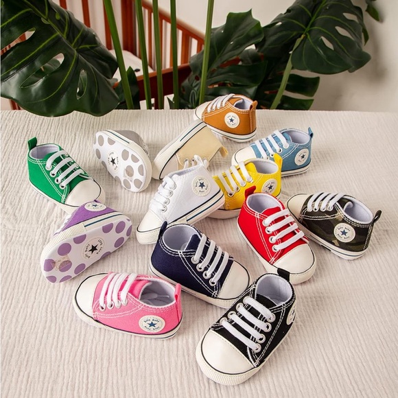 Infant sneakers - Picture 1 of 8